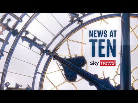 Sky News at Ten | Flights suspended and collisions on roads after heavy UK snowfall