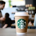 Miks Starbucks Keeldus Pakkumisest: Õppetund Kogukonna Kaasamisest